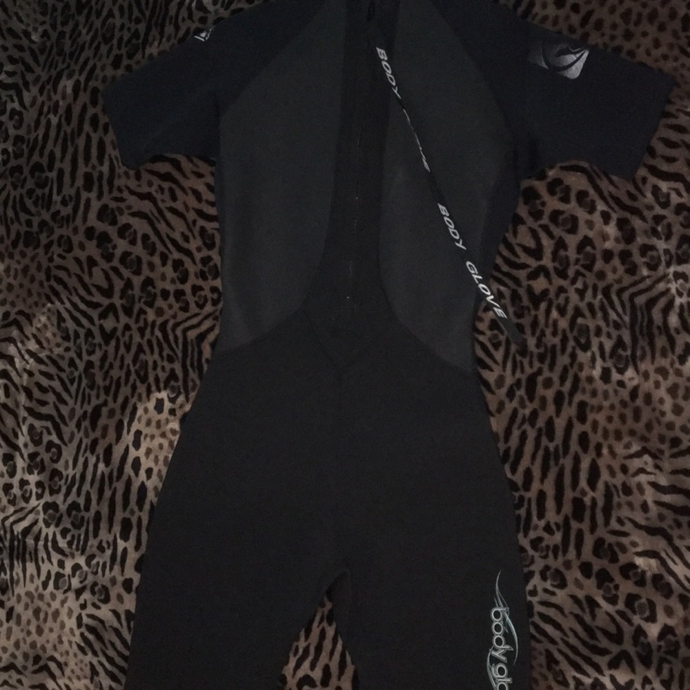 Wetsuit - Picture 2 of 5